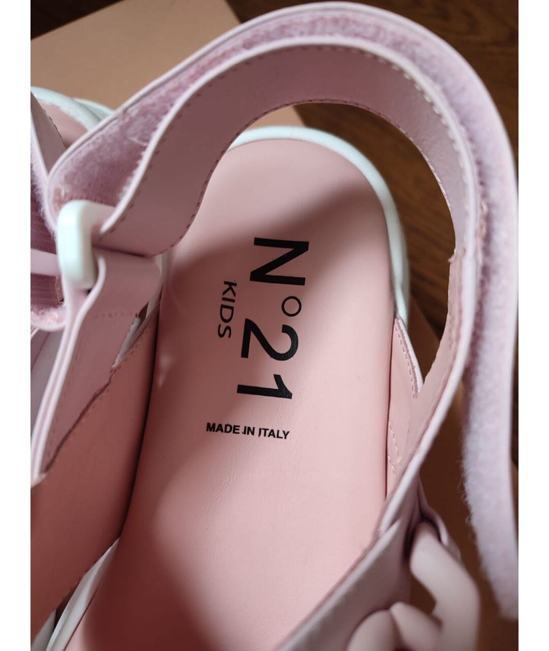 Nº21 KIDS Розовые кожаные сандалии, фото 3