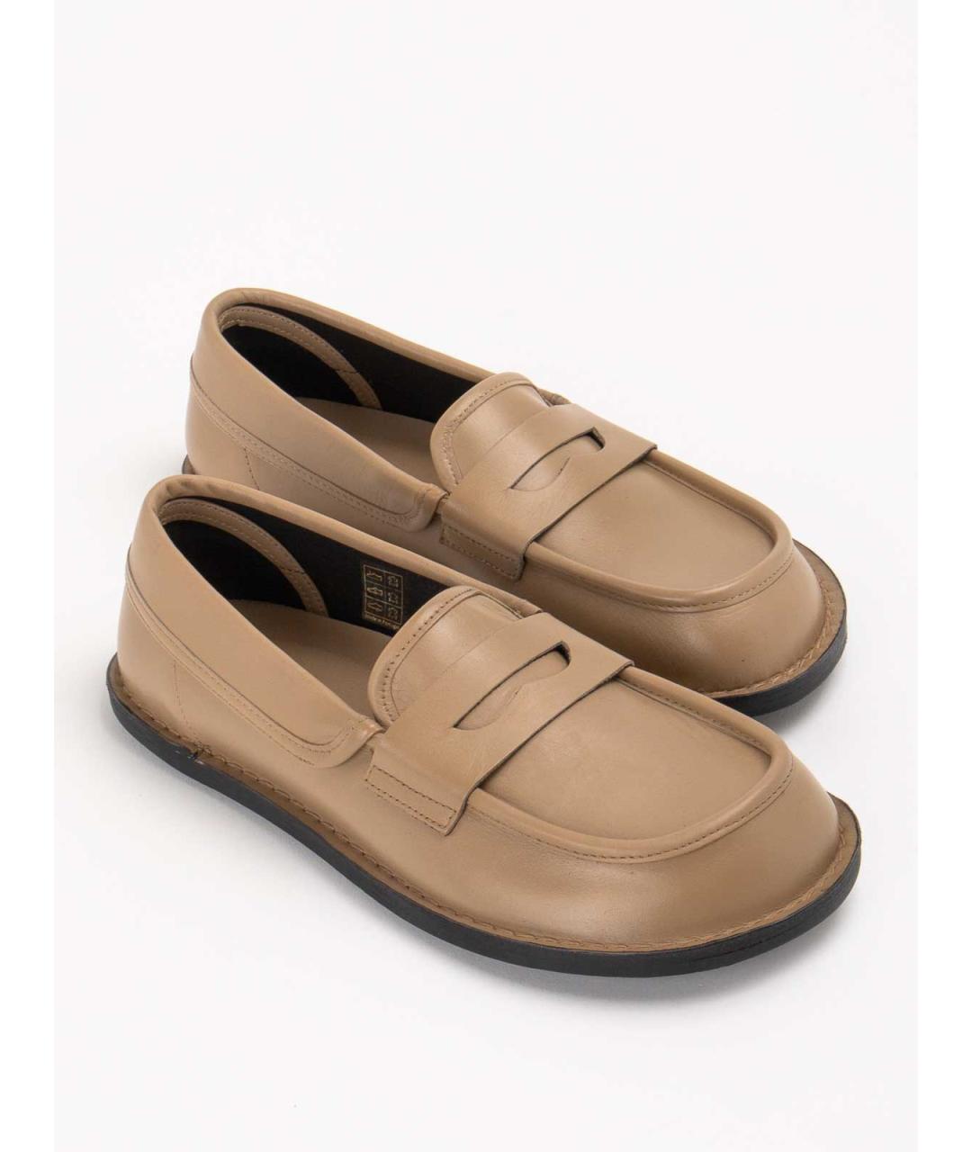 MOSCHINO Бежевые кожаные лоферы, фото 2