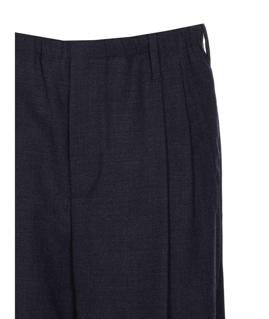 BRUNELLO CUCINELLI Серые полиэстеровые спортивные брюки и шорты, фото 4