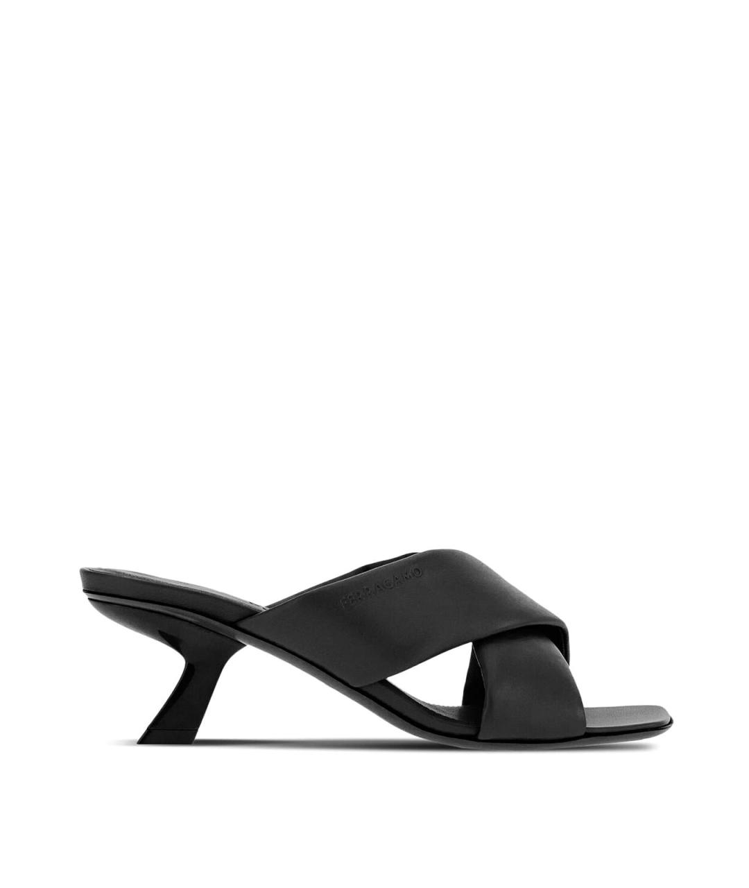 FERRAGAMO Черные кожаные сандалии, фото 1