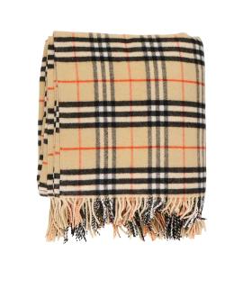 BURBERRY Покрывало и плед