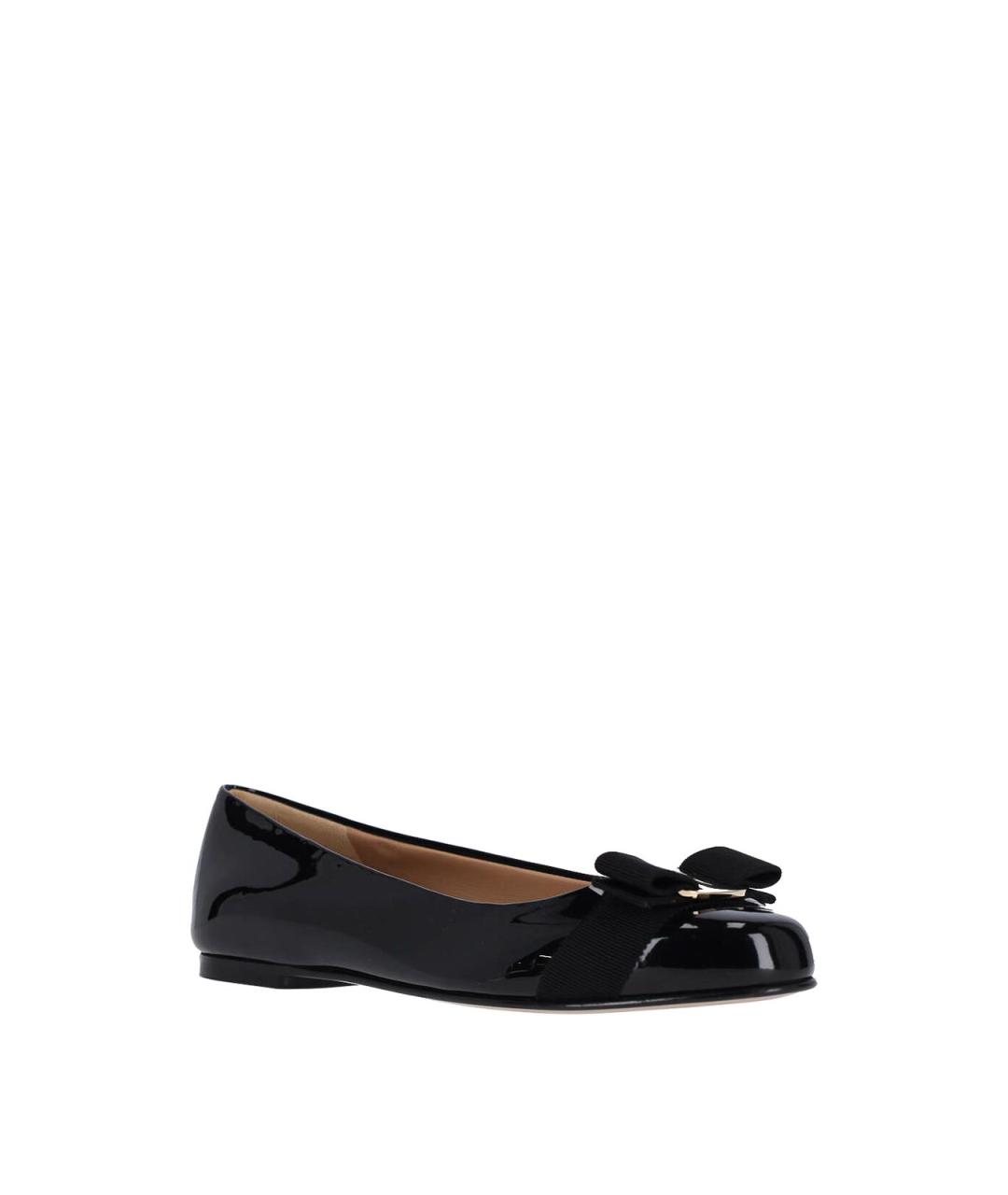 FERRAGAMO Черные кожаные балетки, фото 2