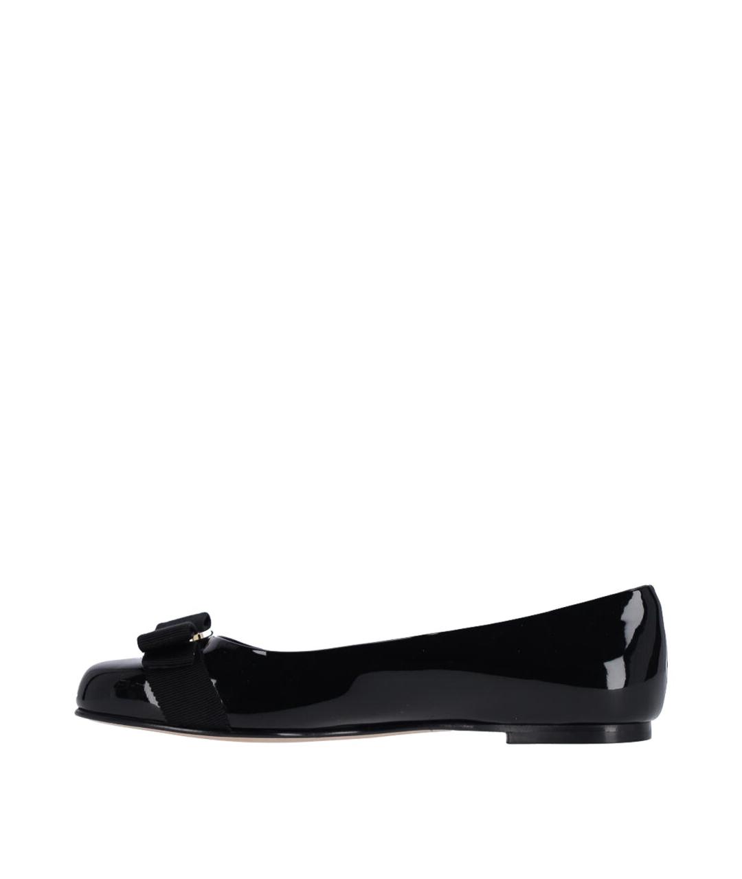 FERRAGAMO Черные кожаные балетки, фото 3