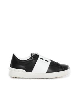 VALENTINO Низкие кроссовки / кеды