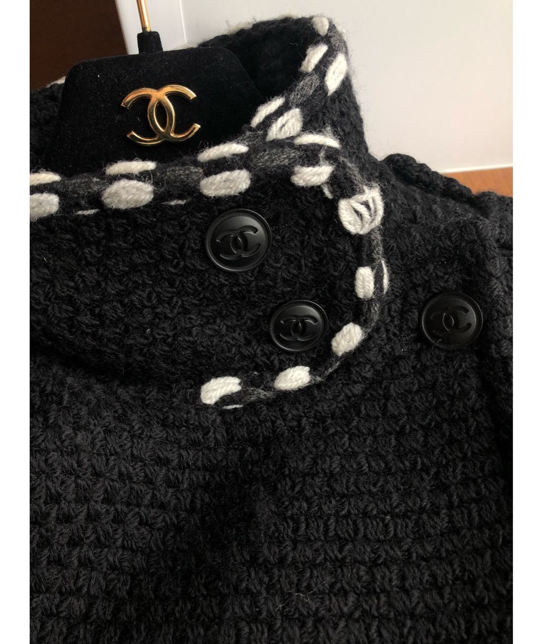 CHANEL PRE-OWNED Черное шерстяное пальто, фото 4