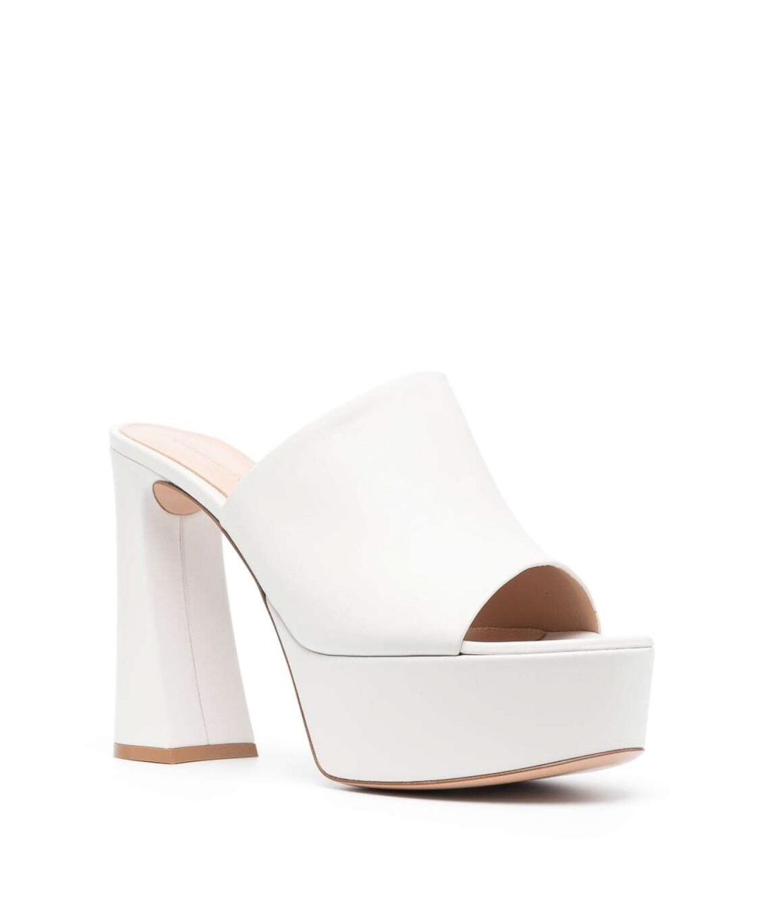 GIANVITO ROSSI Белые кожаные мюли, фото 2