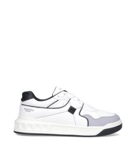 VALENTINO Низкие кроссовки / кеды