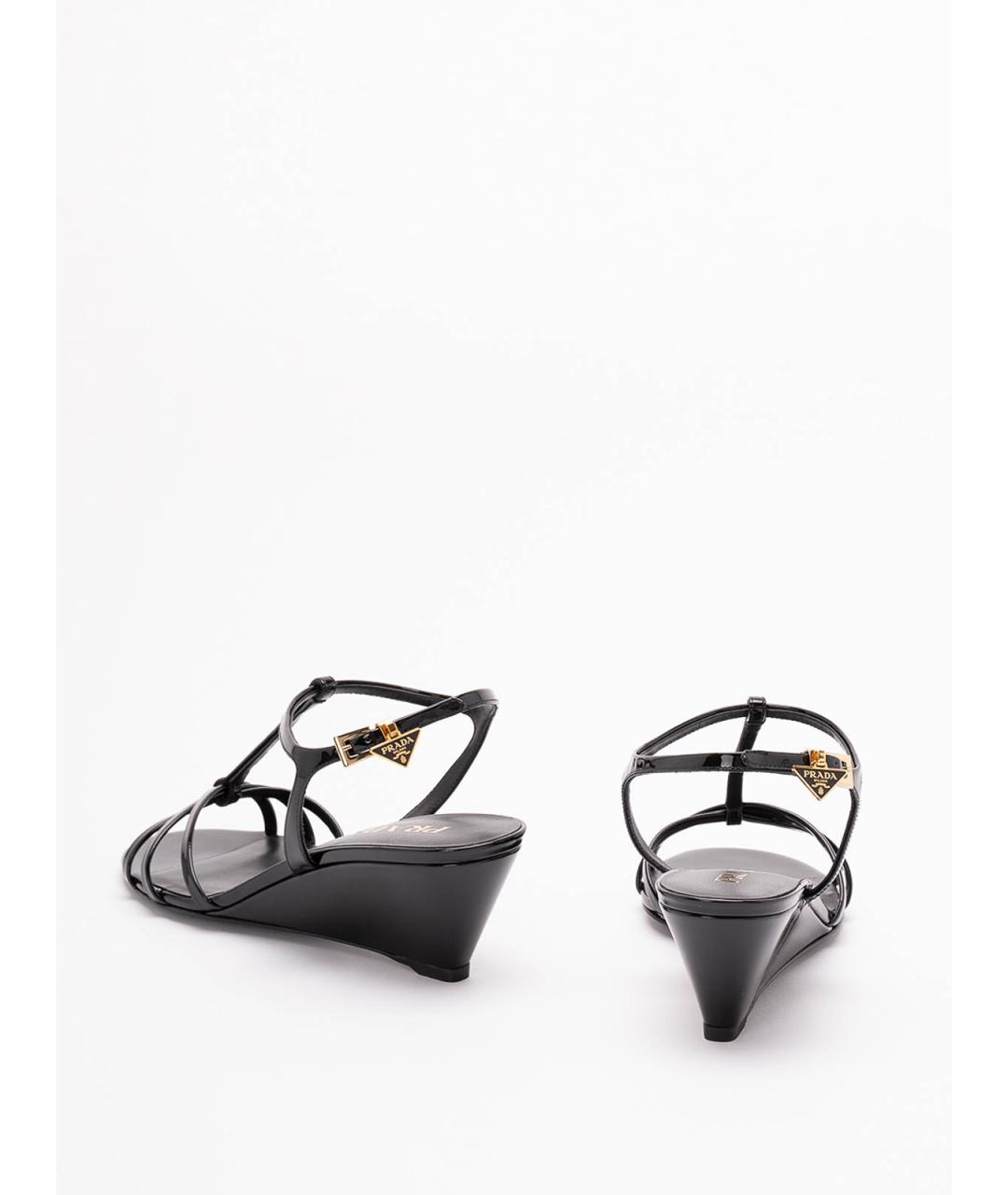 PRADA Черные босоножки из лакированной кожи, фото 3