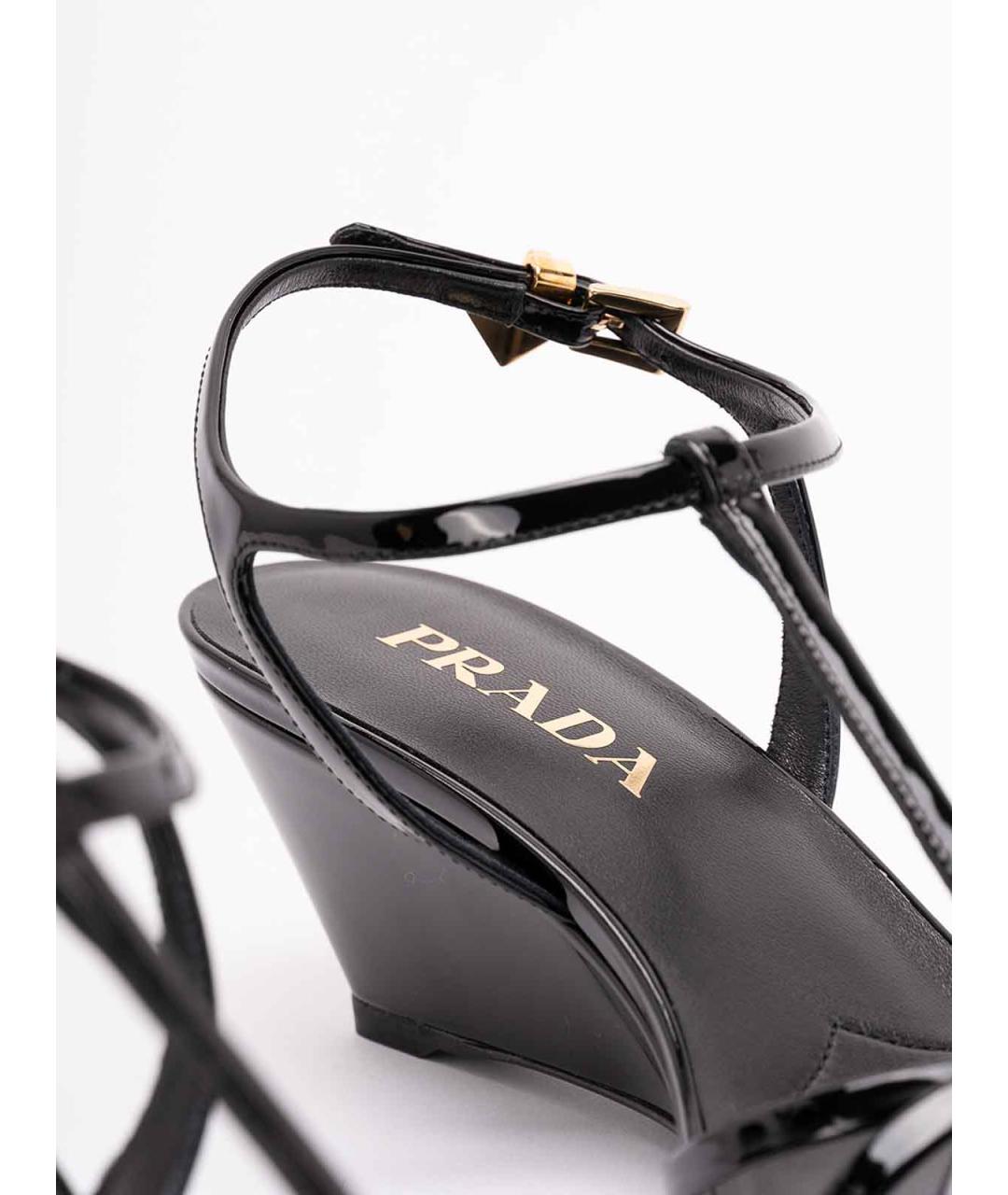 PRADA Черные босоножки из лакированной кожи, фото 5