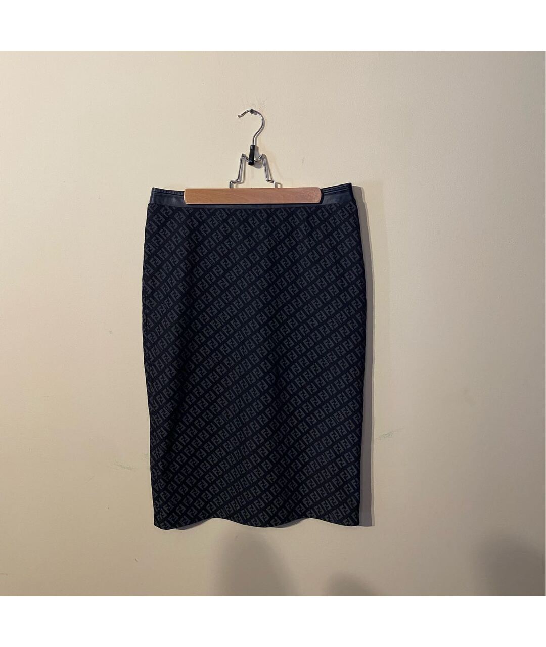 FENDI Черная полиамидовая юбка миди, фото 6