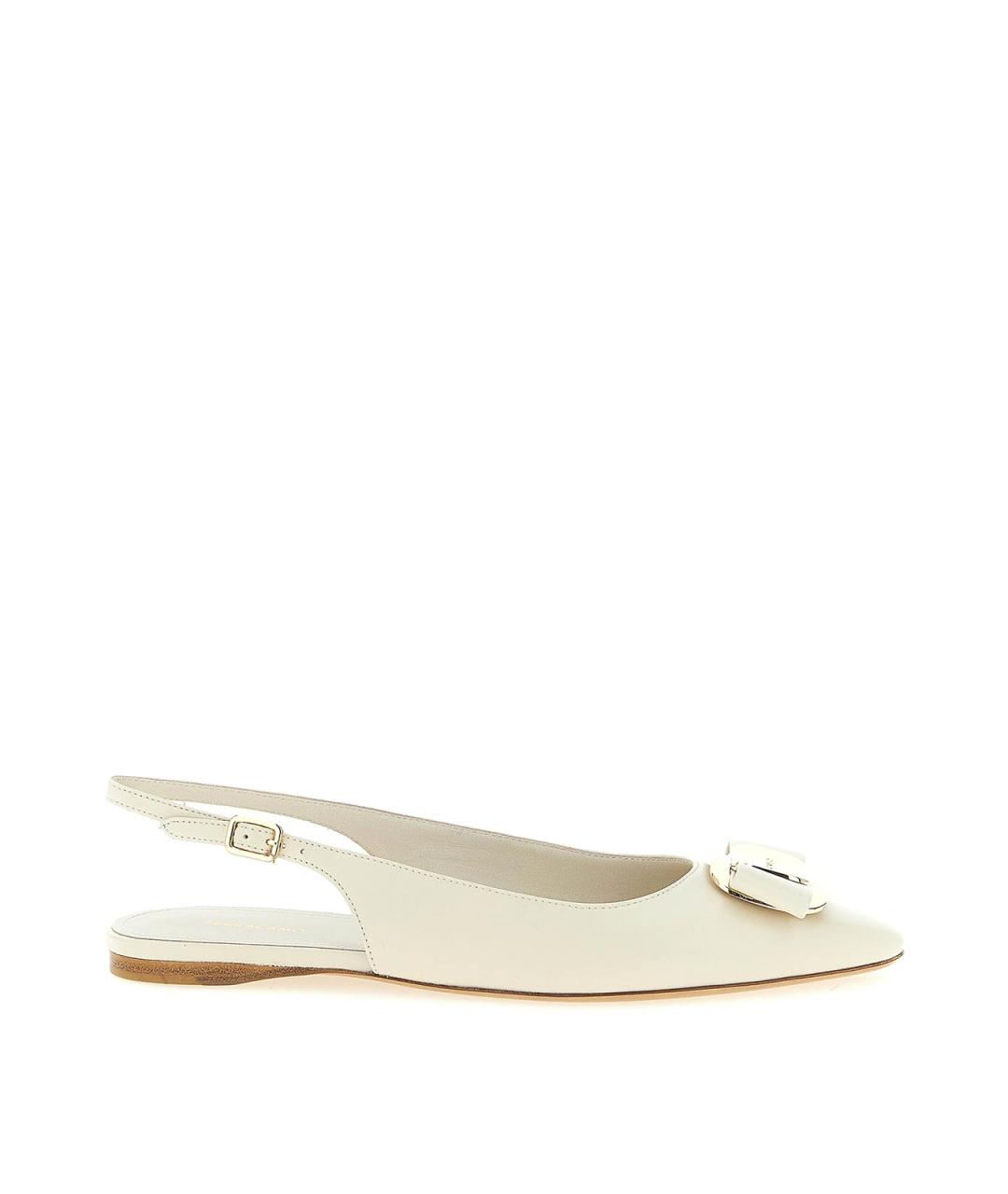 FERRAGAMO Бежевые балетки, фото 1