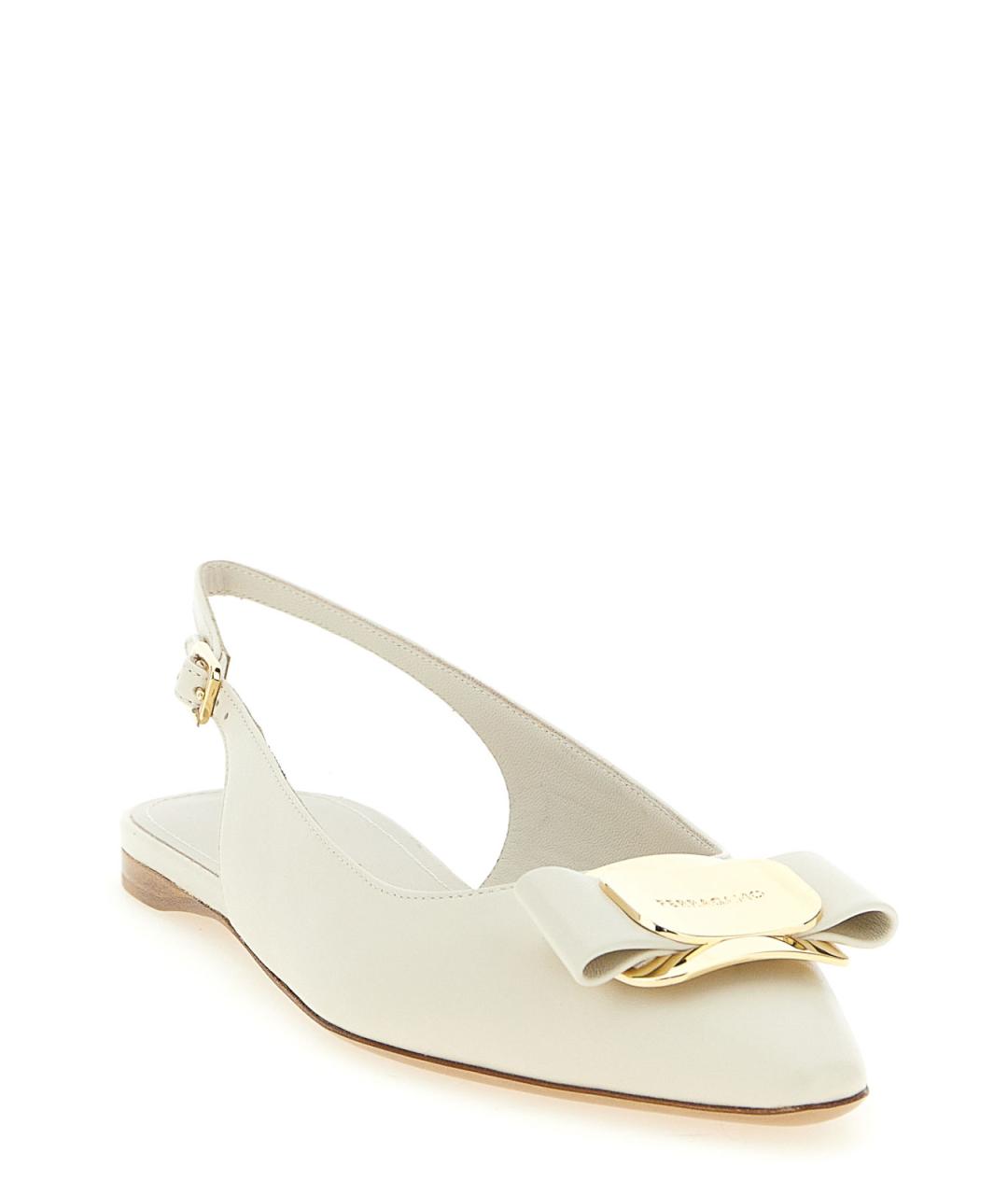 FERRAGAMO Бежевые балетки, фото 2