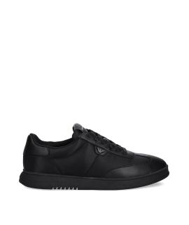 EMPORIO ARMANI Низкие кроссовки / кеды