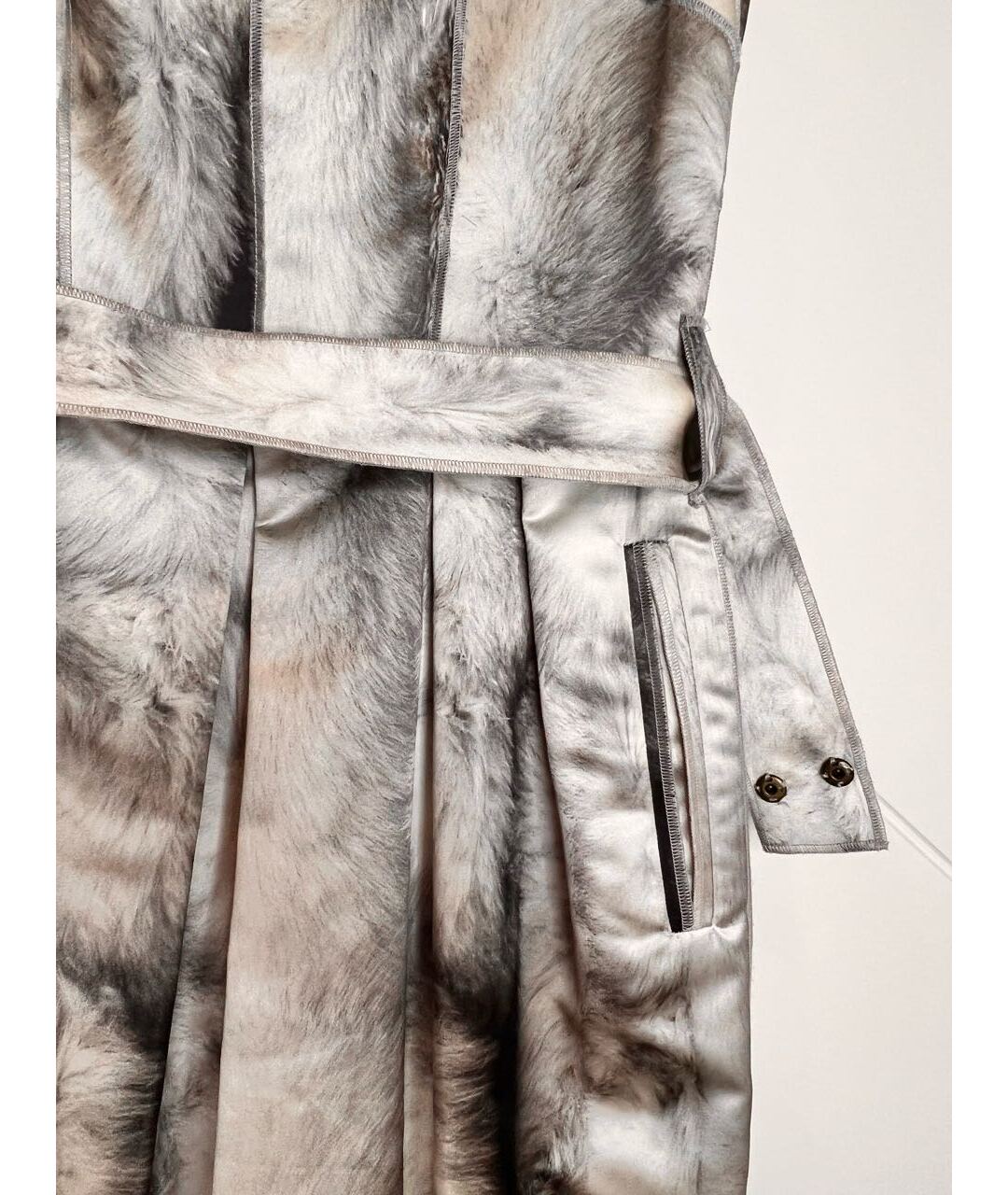 DOLCE&GABBANA Серебряное шелковое платье, фото 2