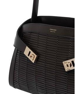 FERRAGAMO Сумка через плечо