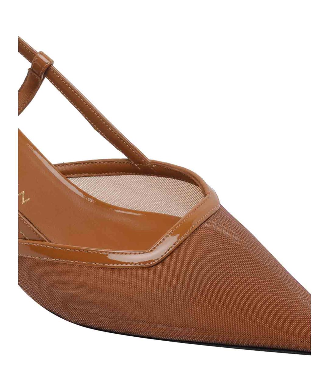 STUART WEITZMAN Коричневые текстильные туфли, фото 4