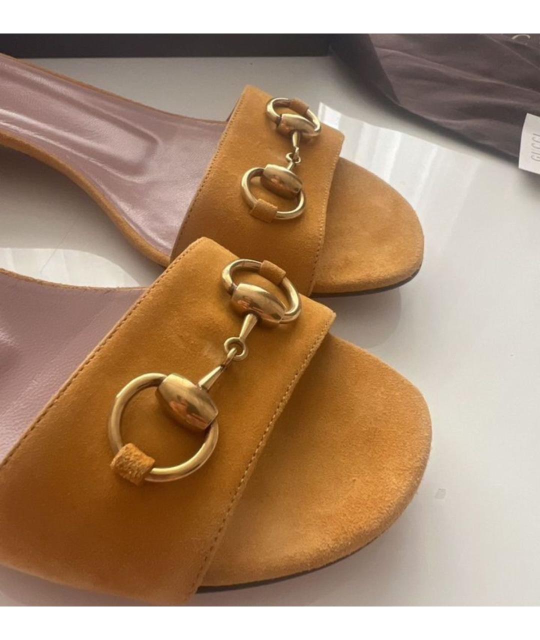 GUCCI Горчичные замшевые босоножки, фото 6