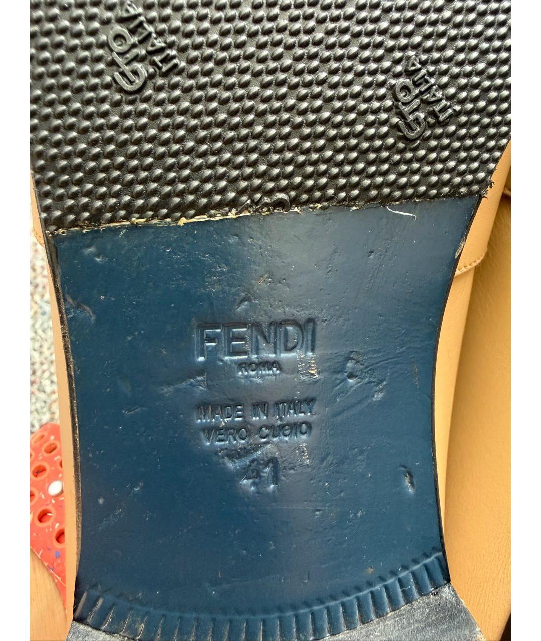 FENDI Бежевые кожаные лоферы, фото 8