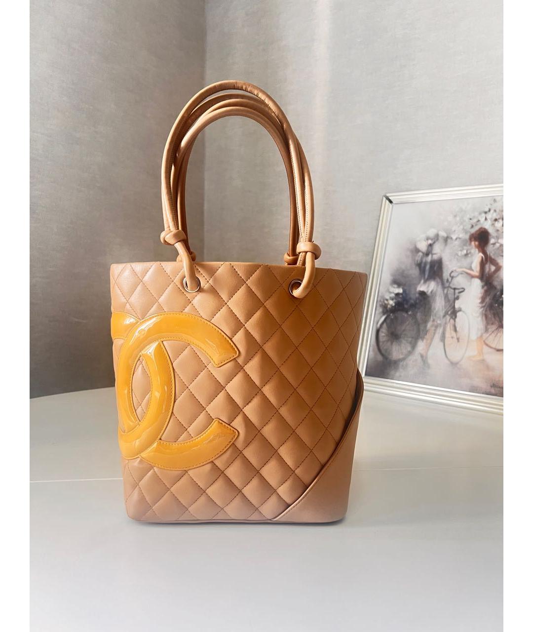 CHANEL Бежевая кожаная сумка тоут, фото 9