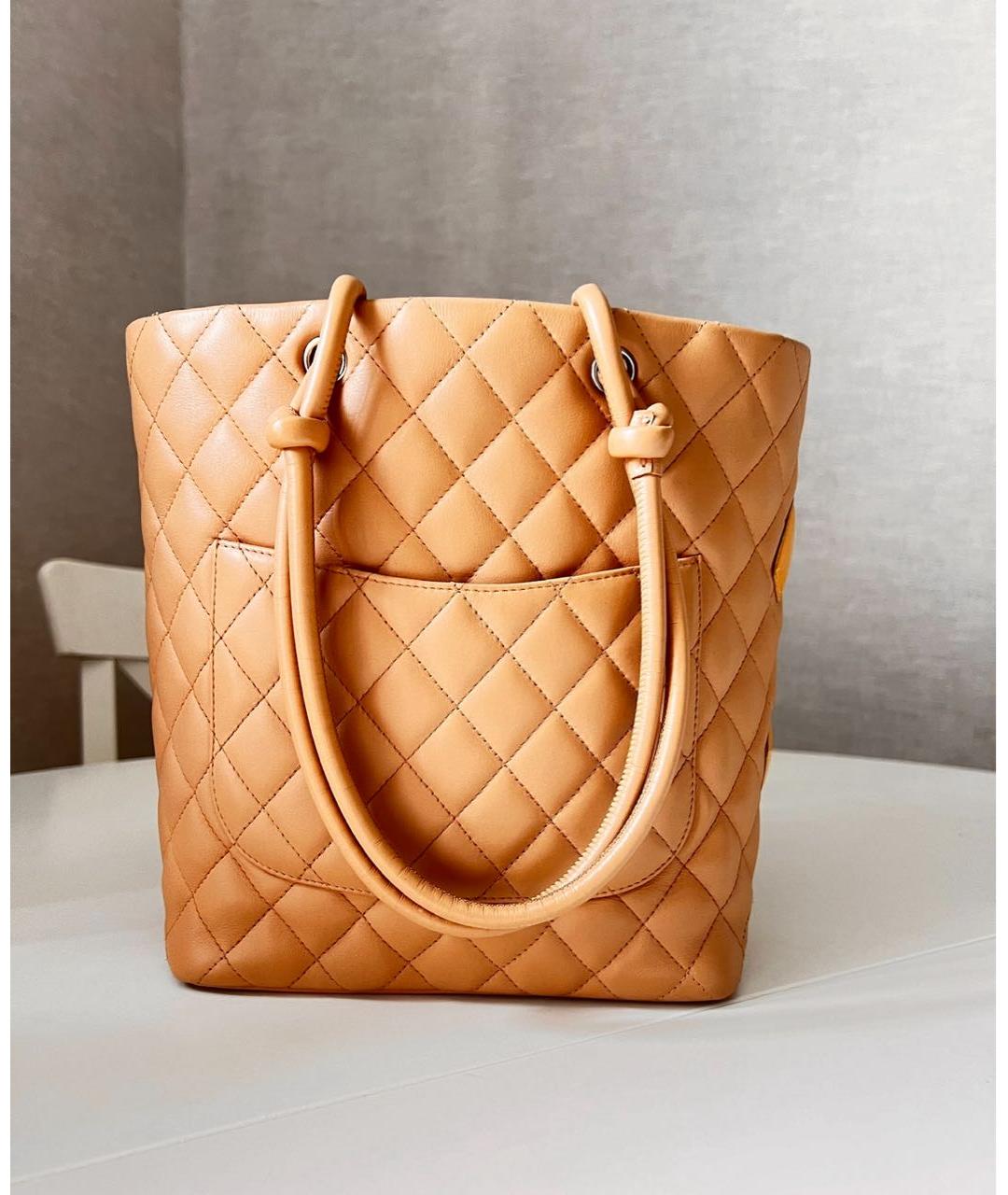 CHANEL Бежевая кожаная сумка тоут, фото 3