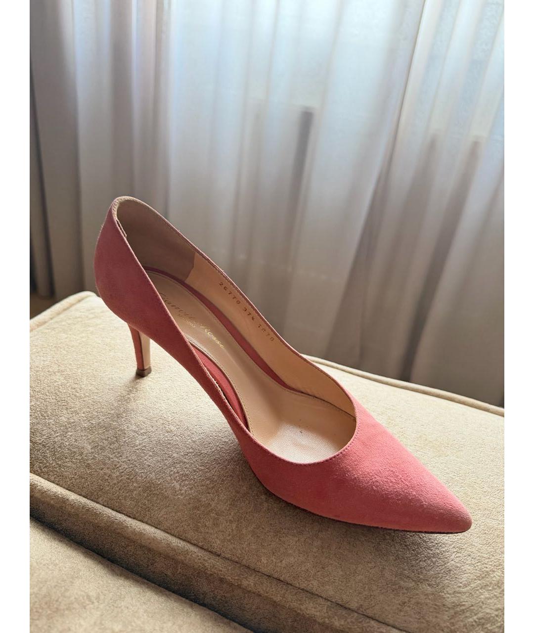 GIANVITO ROSSI Коралловые замшевые туфли, фото 8