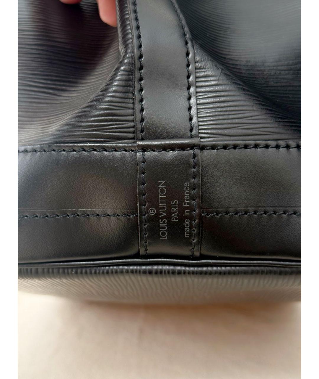 LOUIS VUITTON Черная кожаная сумка через плечо, фото 4