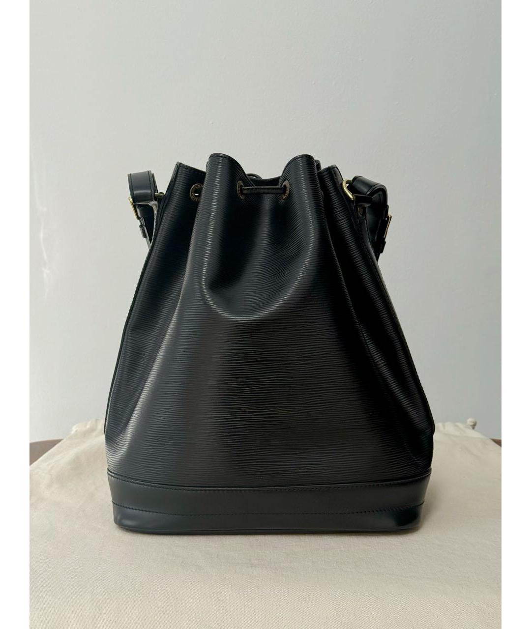 LOUIS VUITTON Черная кожаная сумка через плечо, фото 3