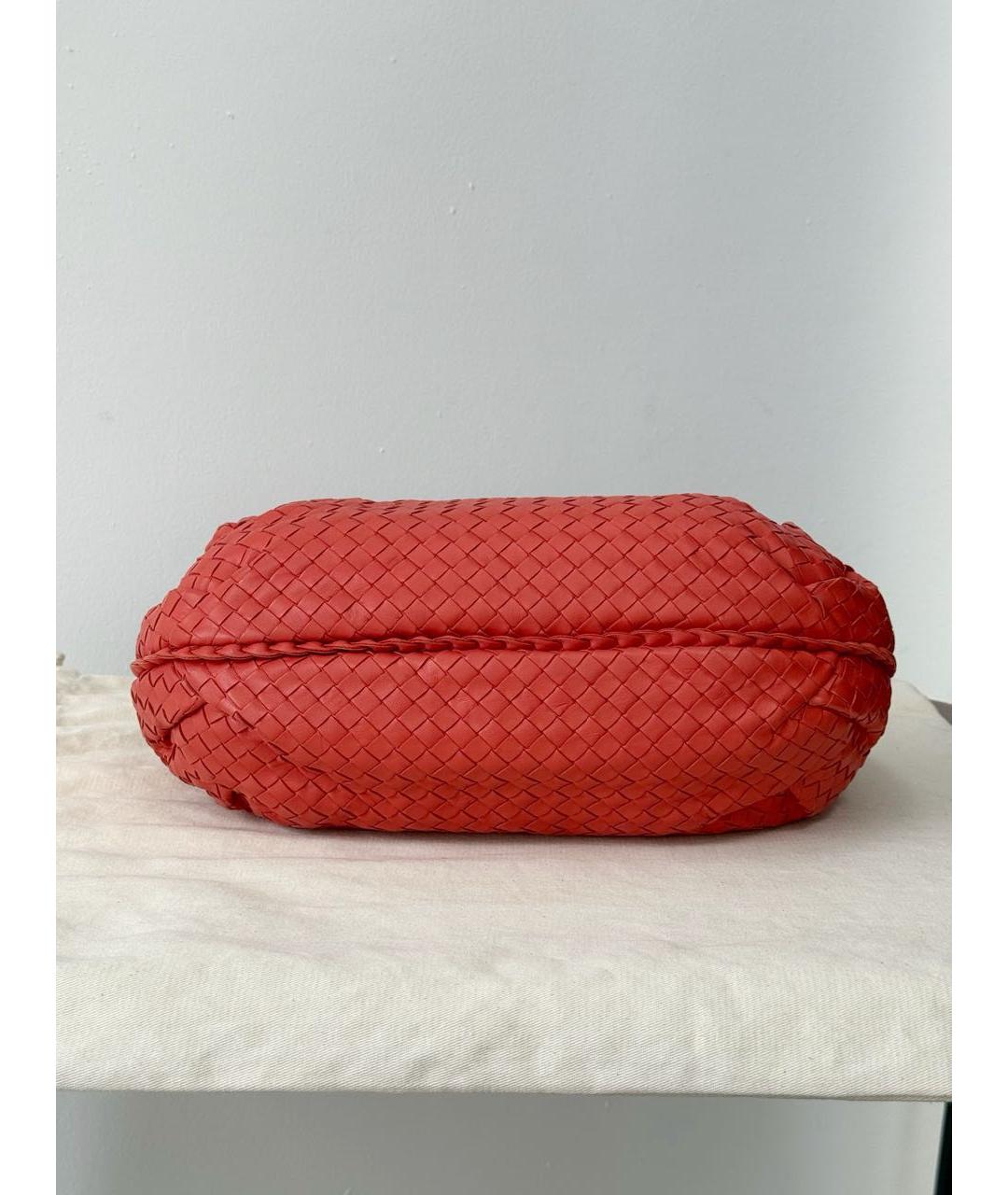 BOTTEGA VENETA Коралловая кожаная сумка с короткими ручками, фото 4