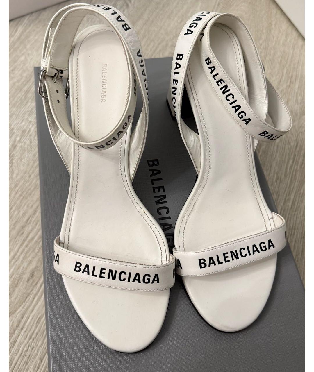 BALENCIAGA Белые кожаные босоножки, фото 3