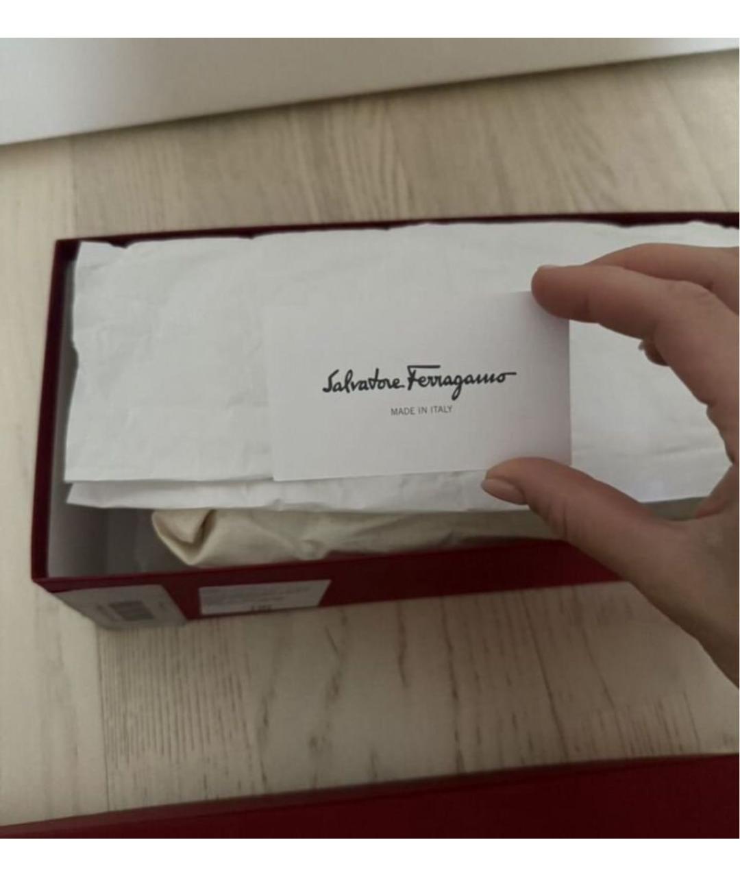 FERRAGAMO Черные бархатные балетки, фото 7