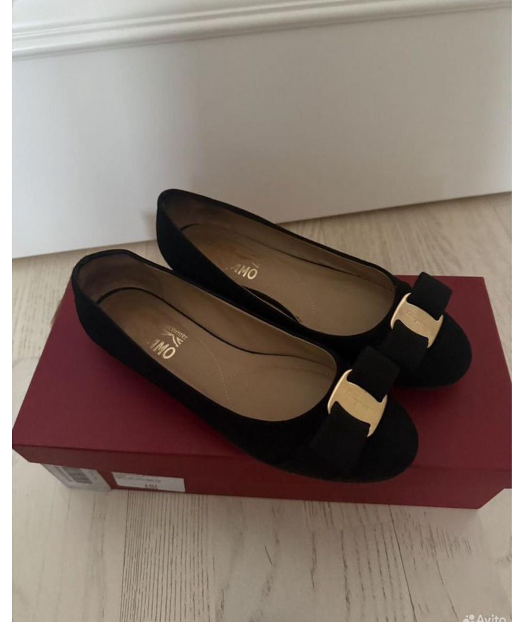 FERRAGAMO Черные бархатные балетки, фото 9