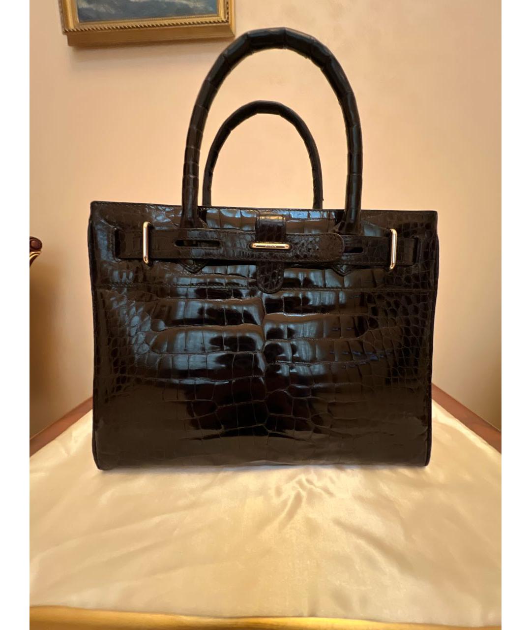FURLA Черная сумка с короткими ручками из лакированной кожи, фото 5
