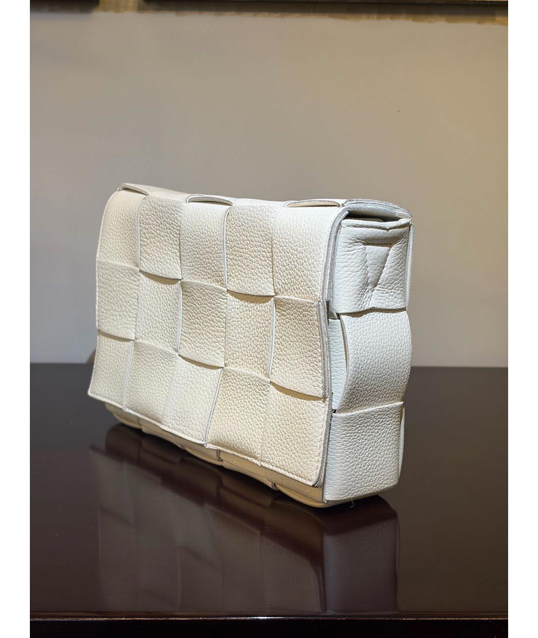 BOTTEGA VENETA Белая кожаная сумка через плечо, фото 2