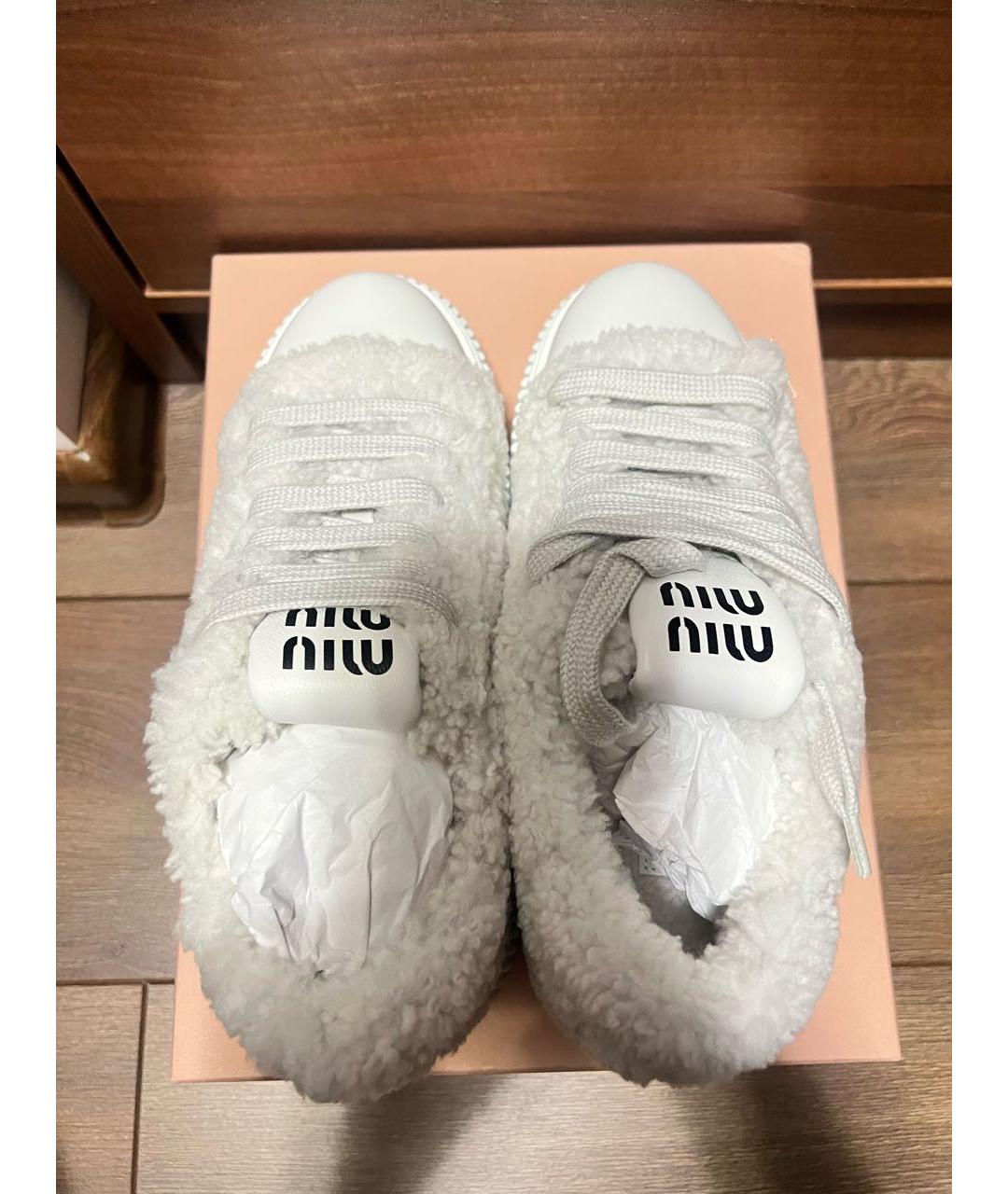 MIU MIU Белые кроссовки, фото 3