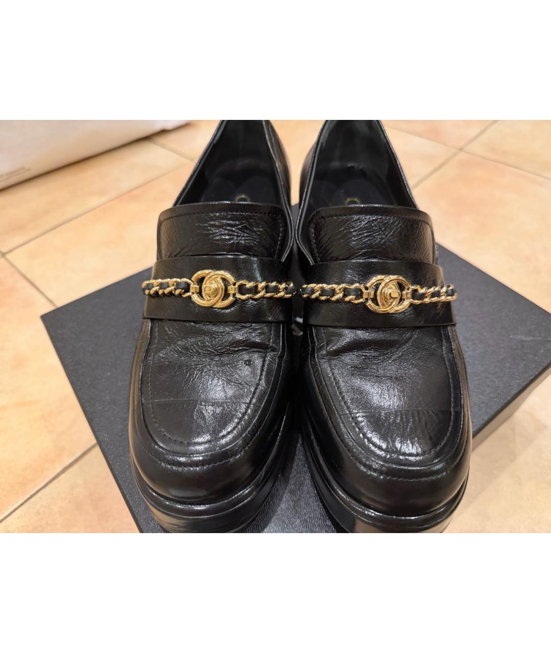 CHANEL Черные туфли из лакированной кожи, фото 6