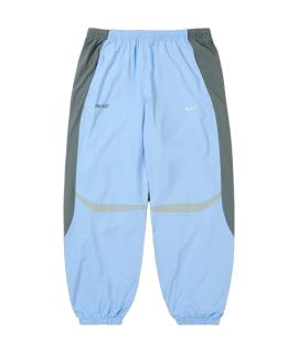 PALACE Спортивные брюки и шорты