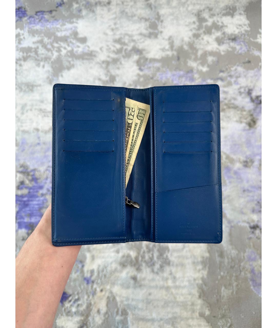 LOUIS VUITTON Темно-синий кожаный кошелек, фото 3