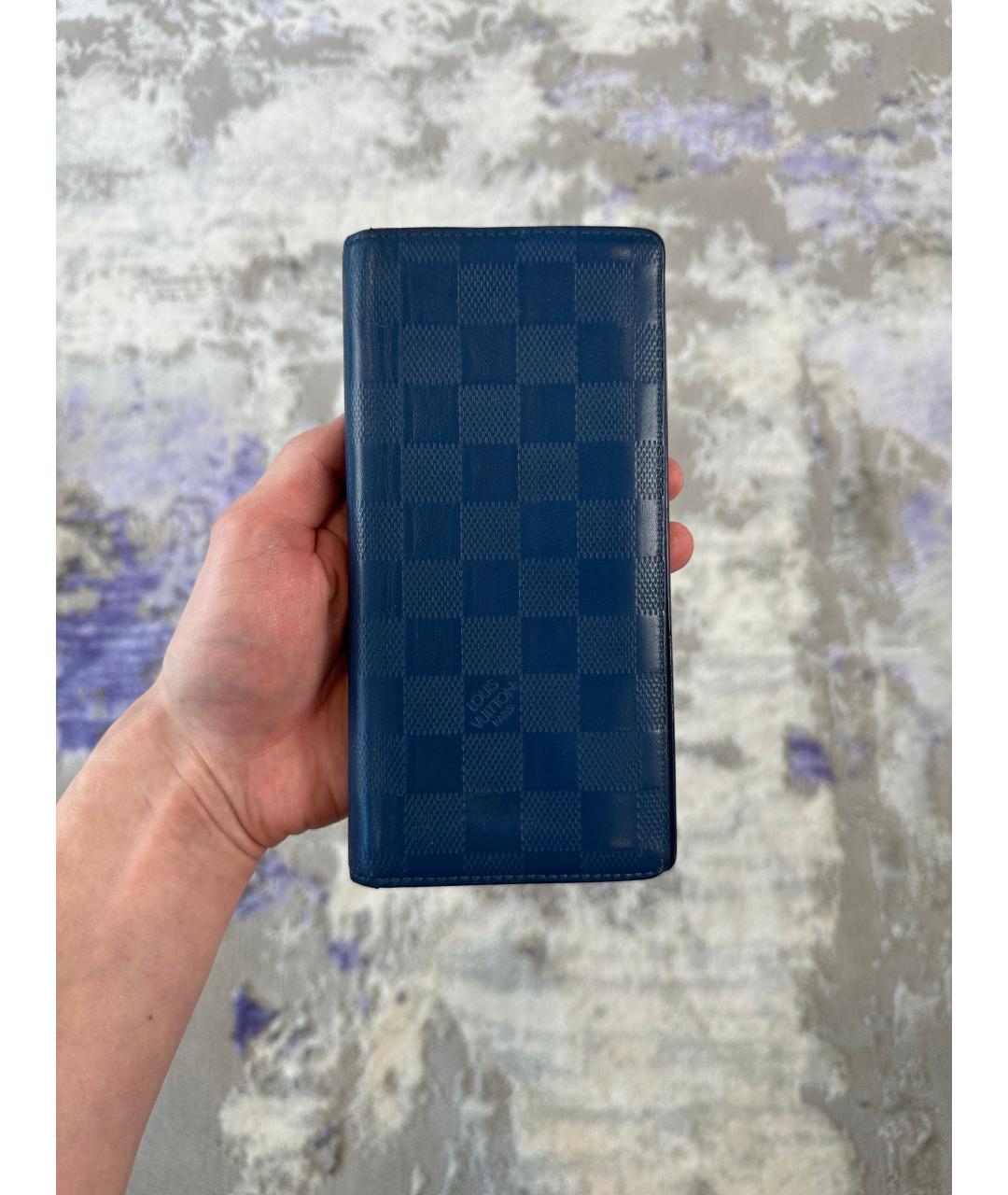LOUIS VUITTON Темно-синий кожаный кошелек, фото 4