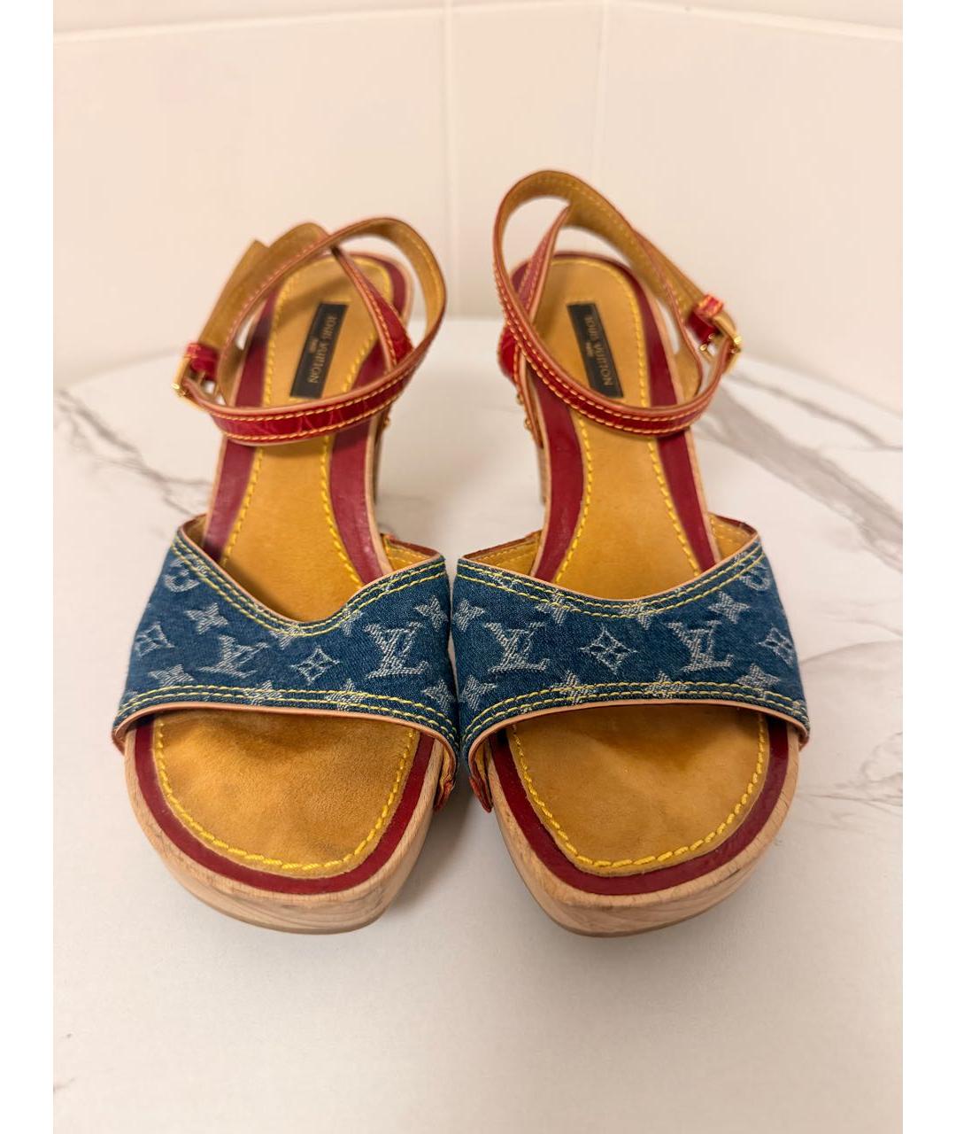 LOUIS VUITTON Синие босоножки, фото 2