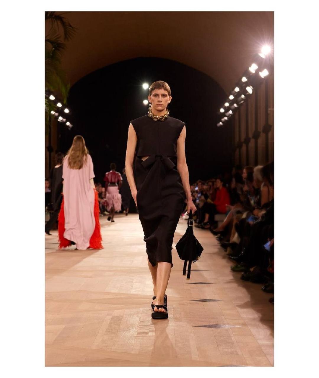 BALENCIAGA Черное шерстяное коктейльное платье, фото 2