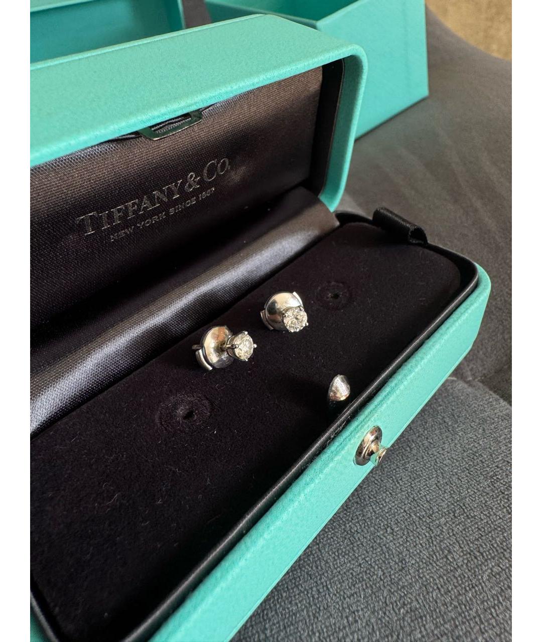 TIFFANY&CO Белые серьги из белого золота, фото 3