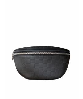 LOUIS VUITTON Барсетка