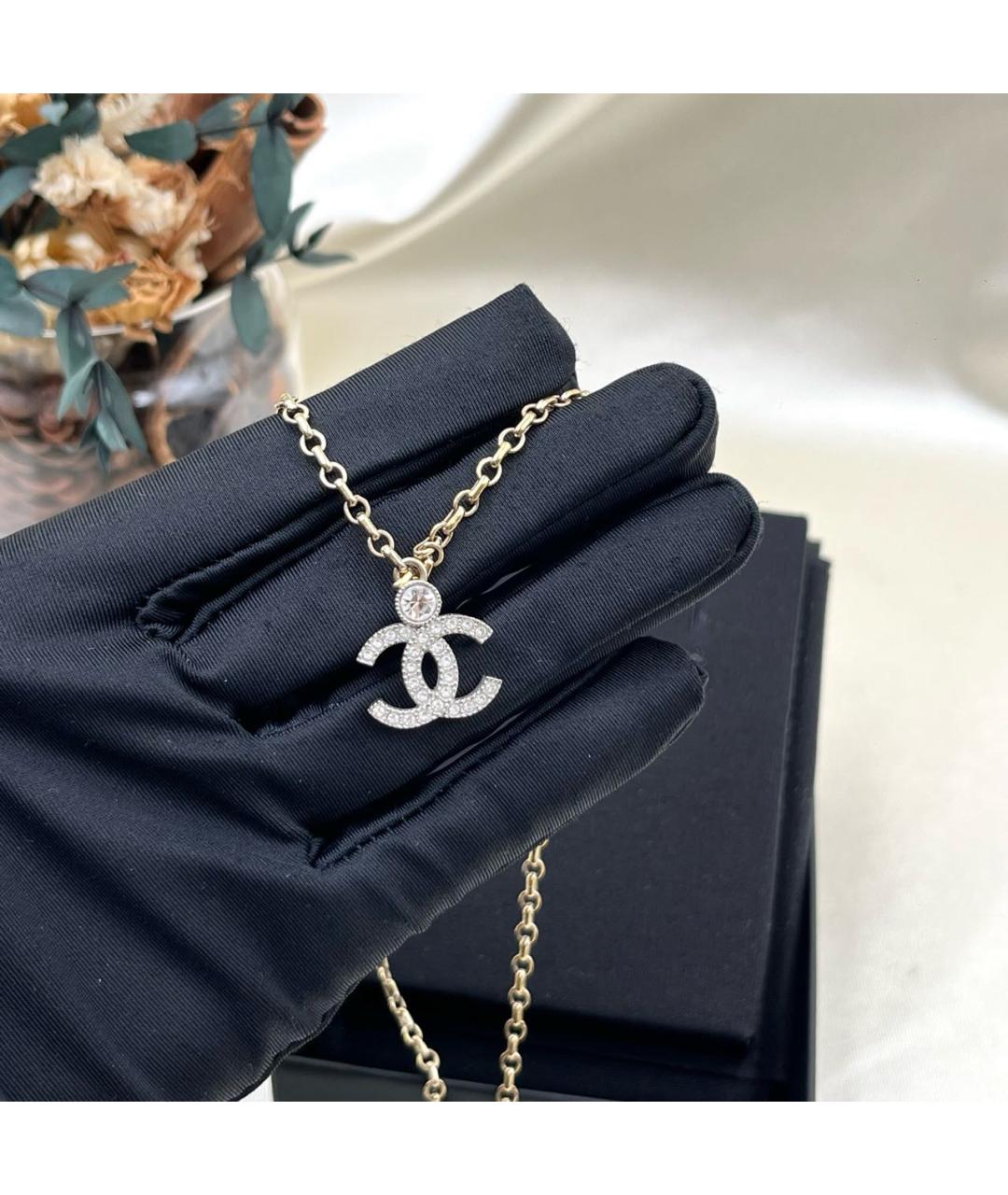 CHANEL Золотая металлическая подвеска, фото 5