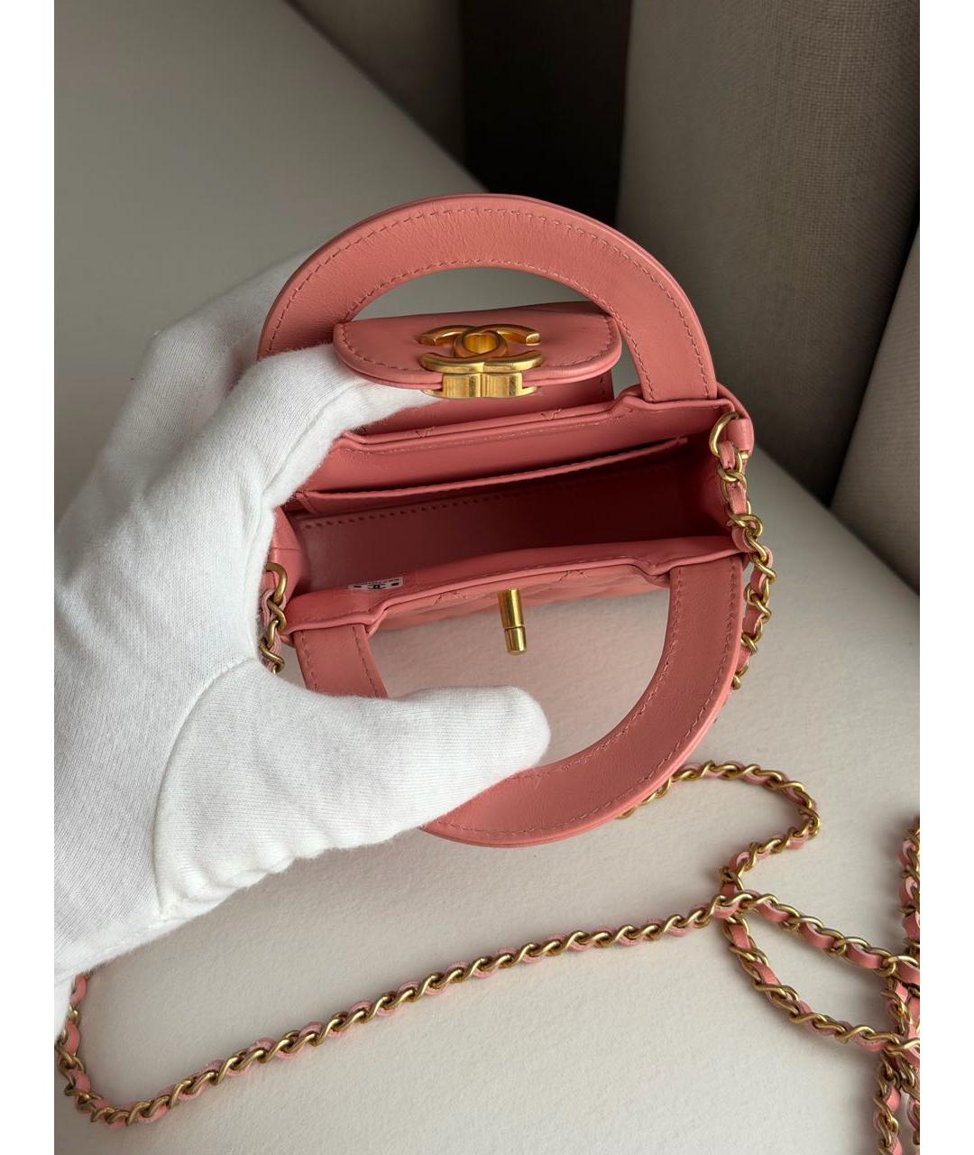 CHANEL Коралловая кожаная сумка с короткими ручками, фото 4
