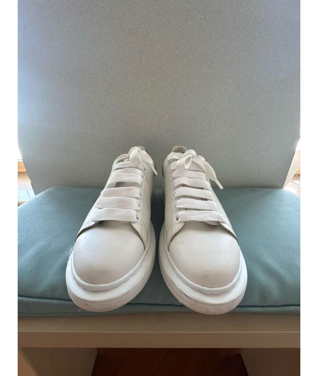 ALEXANDER MCQUEEN Белые кожаные кеды, фото 2