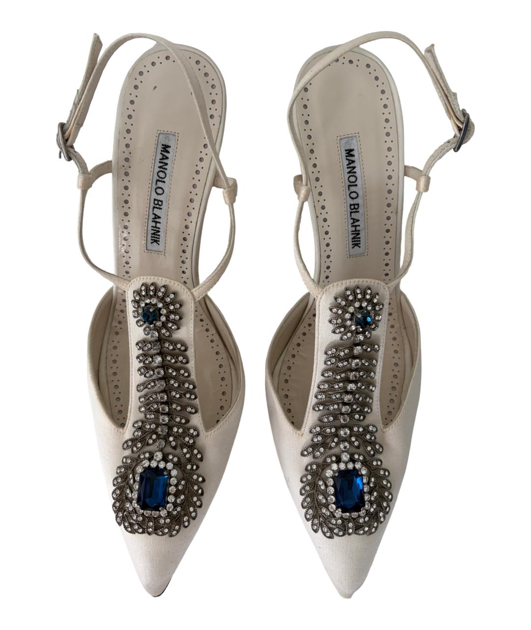 MANOLO BLAHNIK Белые текстильные туфли, фото 3