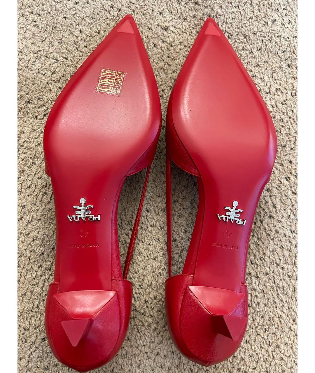 PRADA Красные кожаные лодочки на низком каблуке, фото 3