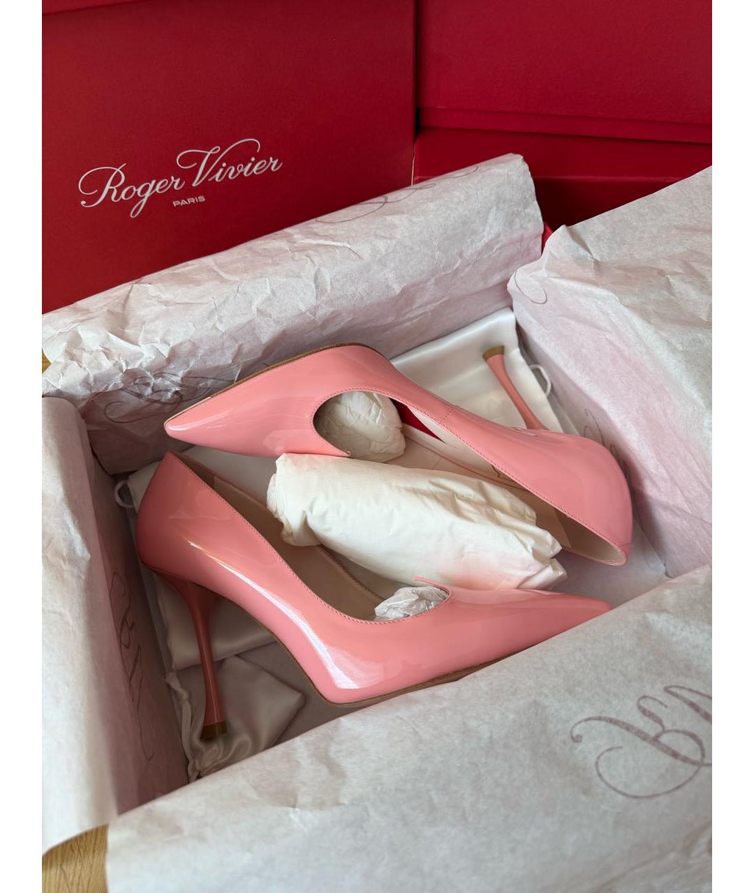 ROGER VIVIER Розовые туфли из лакированной кожи, фото 6