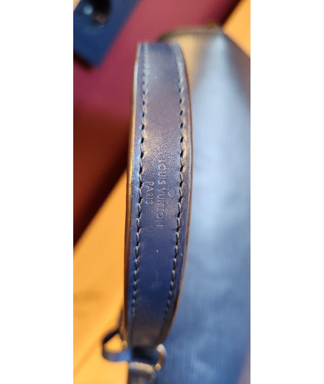 LOUIS VUITTON Синяя кожаная сумка с короткими ручками, фото 5