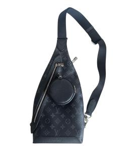LOUIS VUITTON Сумка на плечо